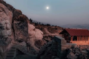 Apukunaq Tianan -yksityisretki mönkijällä