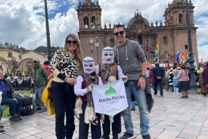 Archaeological City Tour in Cusco in Portuguese Half-Day Tour