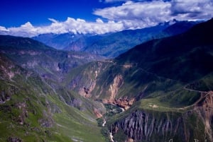 Arequipa: Tour di 2 giorni con trekking nel Canyon del Colca