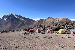 Arequipa | Ascent to Chachani Volcano 2 days / 1 night