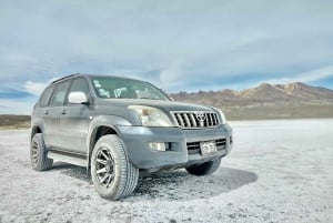 Arequipa: Chachani Volcano Guided Trek with Meals-two days