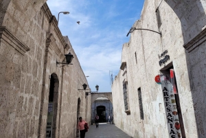 Arequipa: City Tour and a visit to the Monastery of Santa Catalina