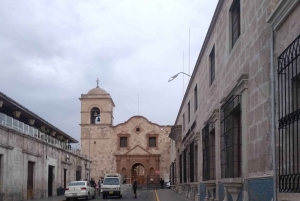 Arequipa: City Tour and a visit to the Monastery of Santa Catalina