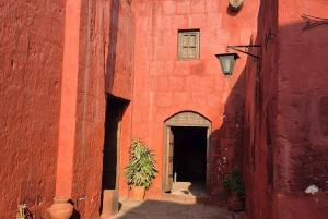 Arequipa: City Tour and a visit to the Monastery of Santa Catalina