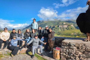 Arequipa: Colca Canyon Photo Tour with Condors & Springs