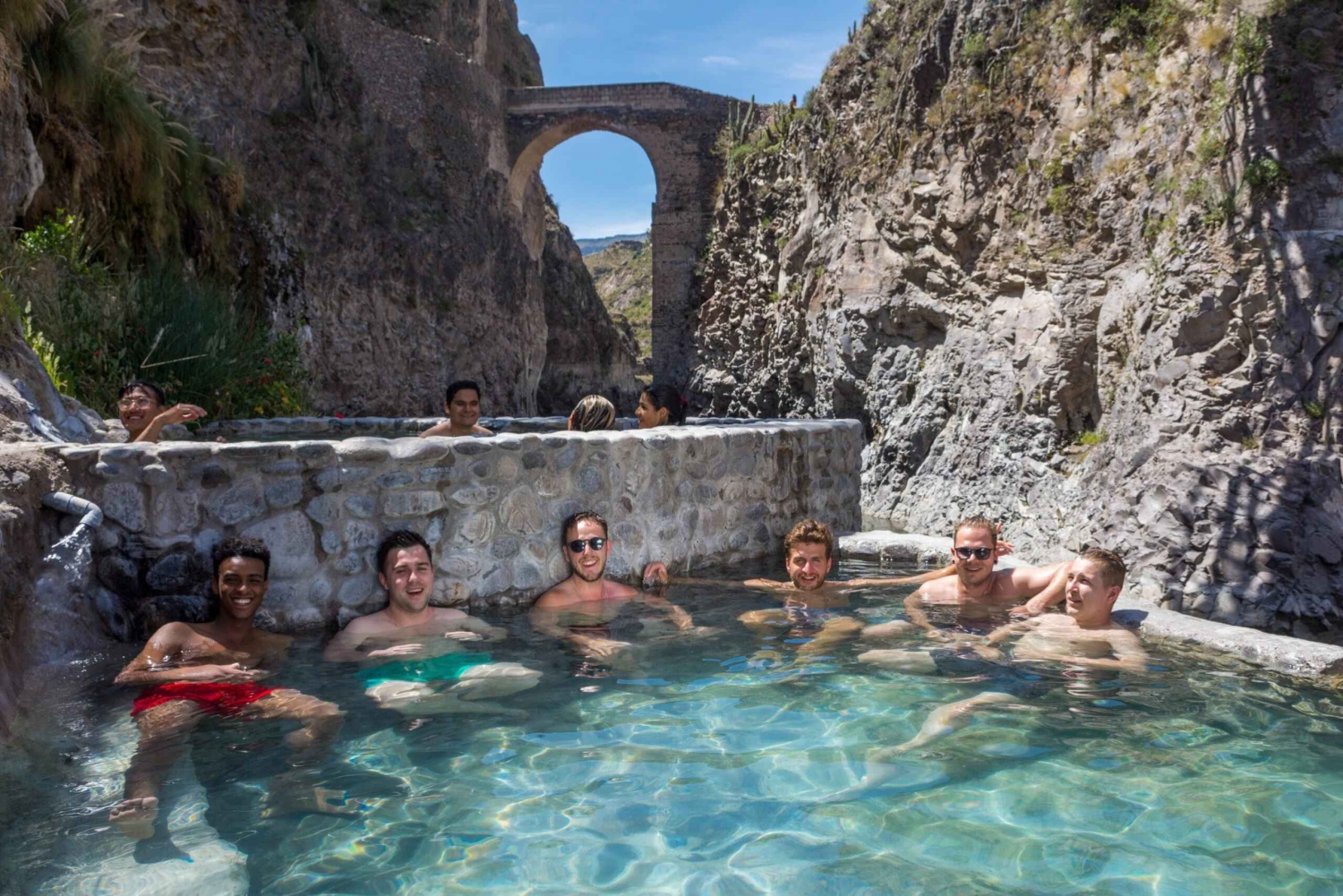 Arequipa: Excursion Colca Canyon + Chacapi Thermal Baths