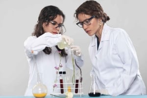 Arequipa: Experimente o laboratório de corantes naturais no CILQ