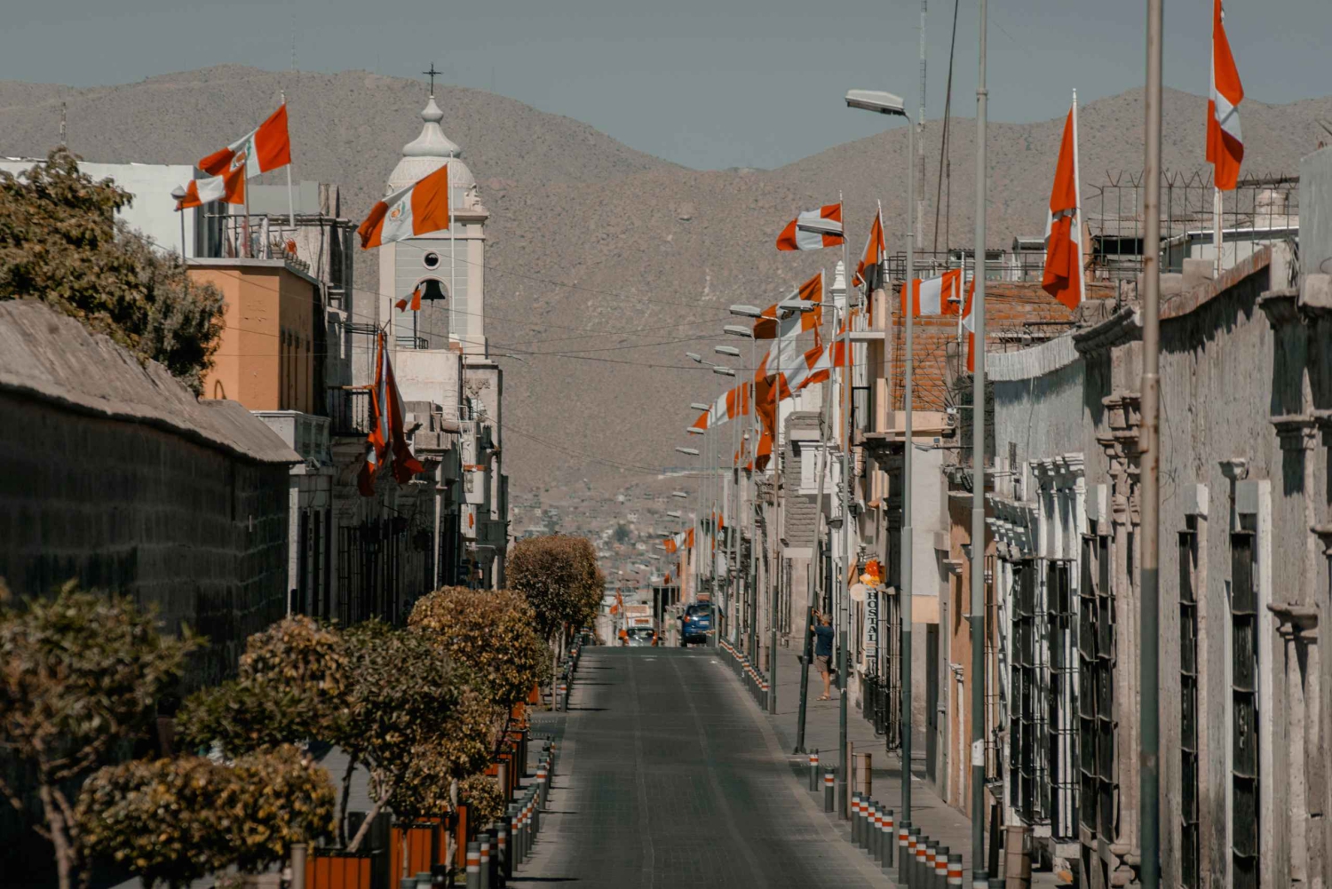 Arequipa: Walk through the Historic Center of the City