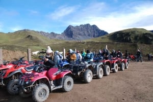 ATV-tur i Rainbow Mountain og Red Valley med mat