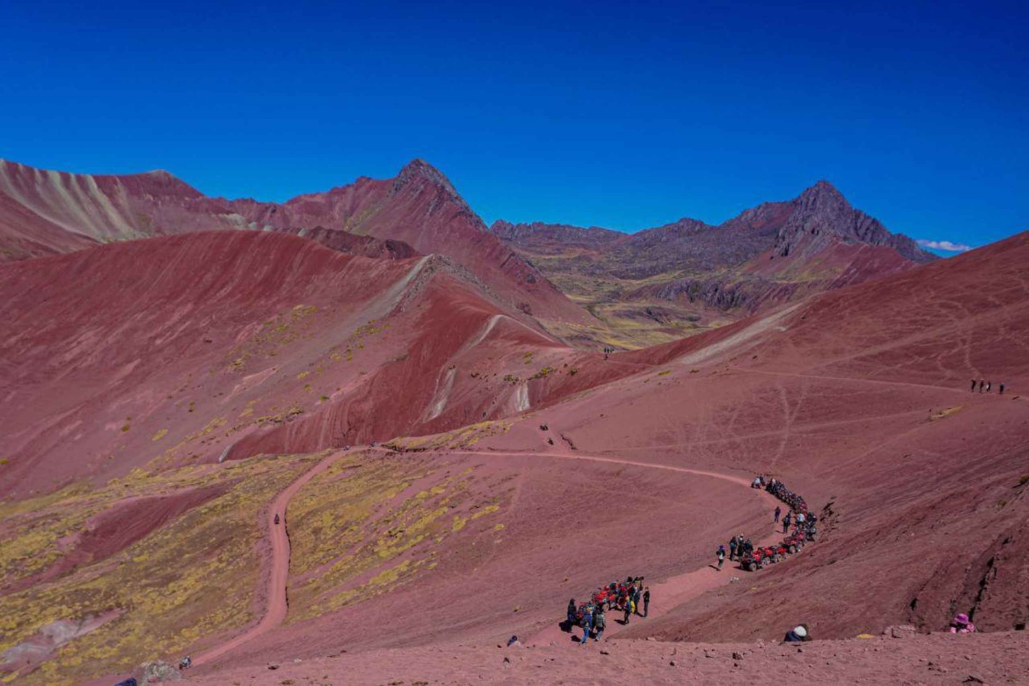 ATV-tour naar de Rode Vallei en de Regenboogberg met maaltijden