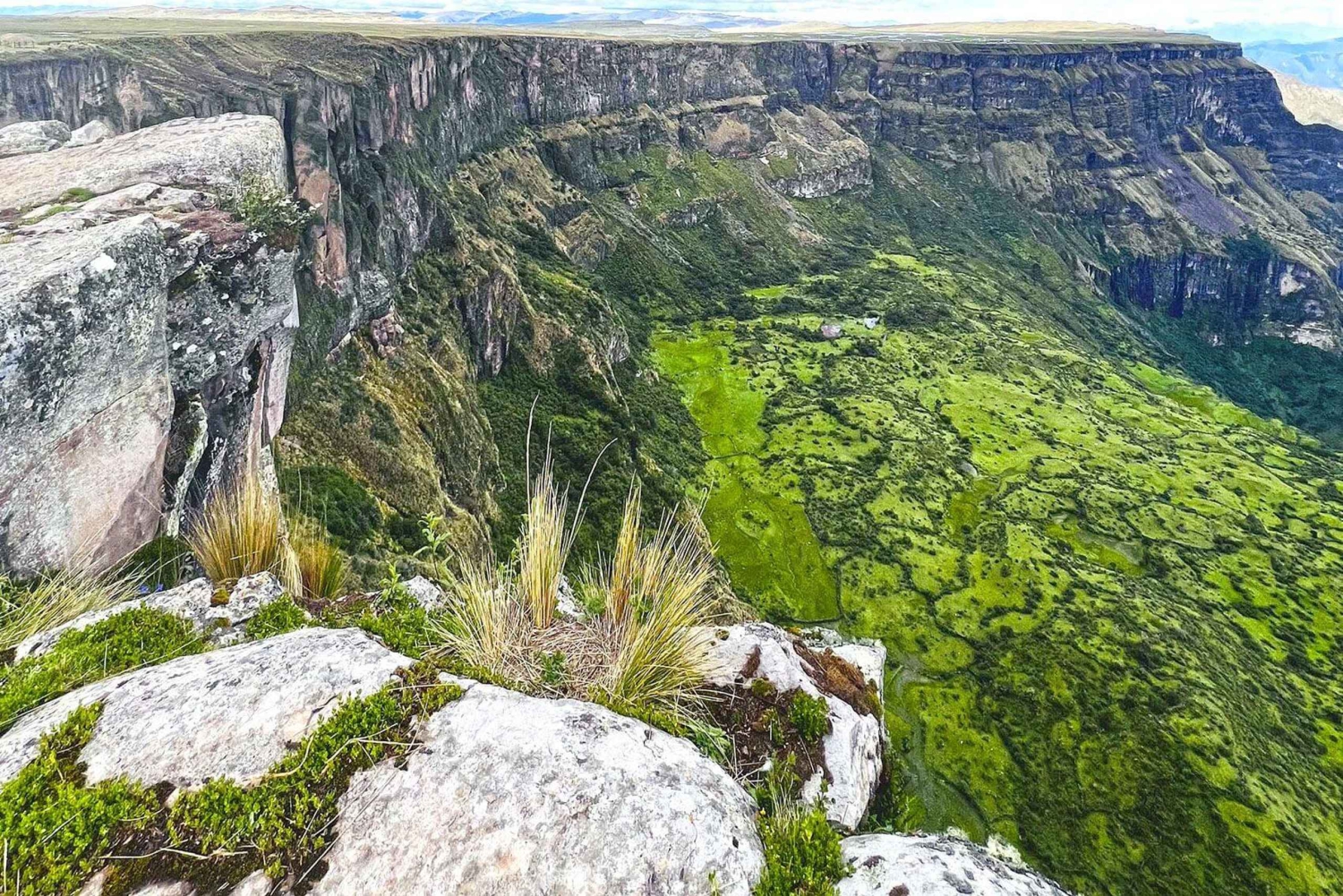 Ayacucho: Tour zum Puncupata-Abgrund