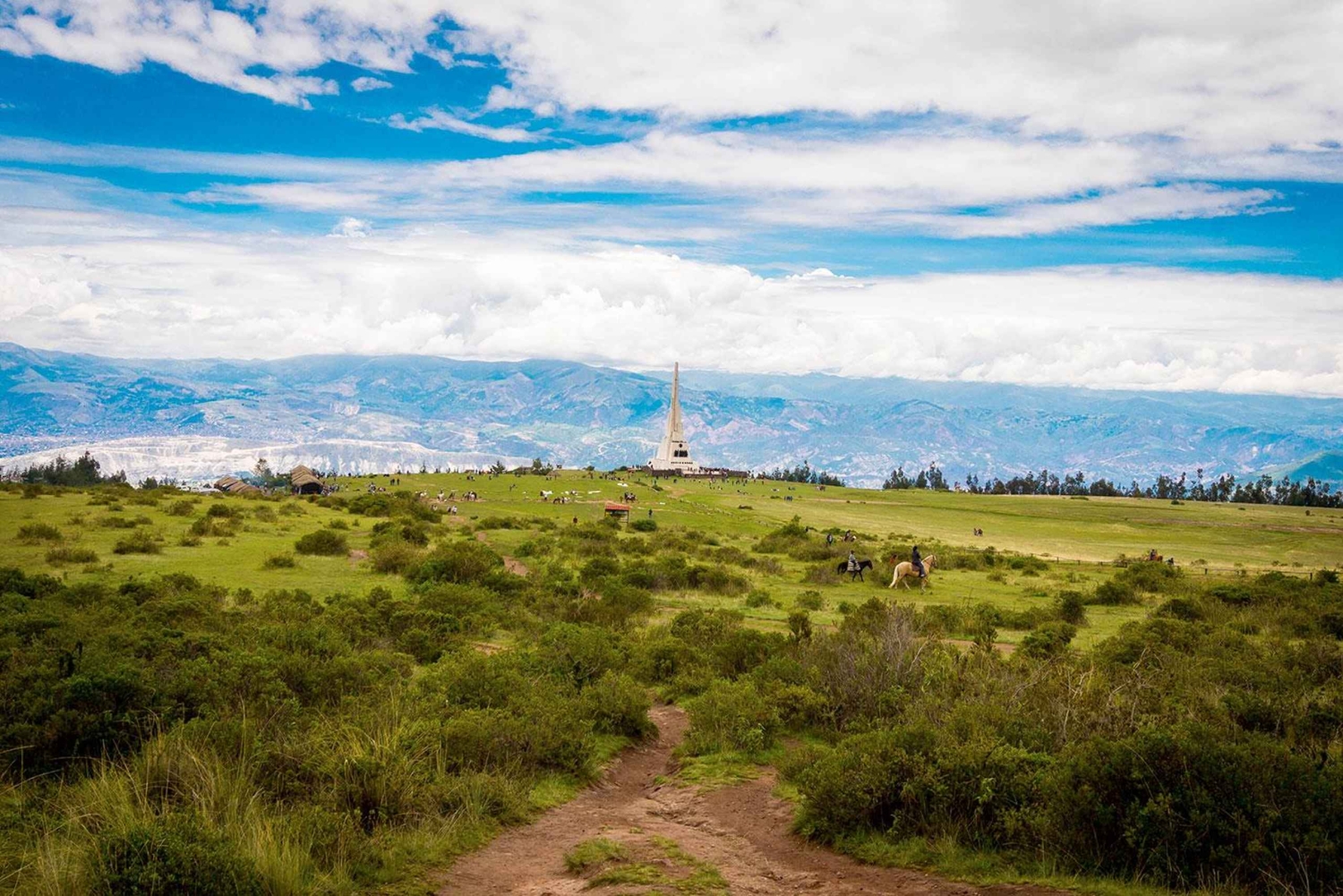 Ayacucho : Wari Ruins + Santuario Histórico