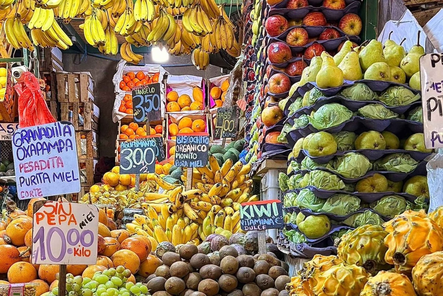 Tour gastronomico a piedi di Barranco con bevanda calda alla quinoa