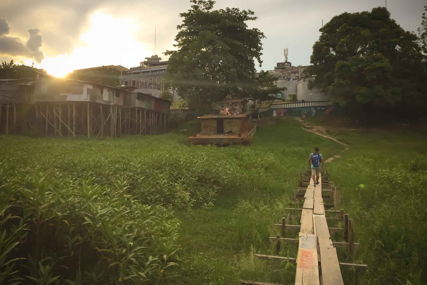 Mercato di Belen e città galleggiante - Tour privato di 2-3 ore