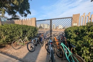 Passeio de bicicleta Miraflores Barranco Huaca Pucllana