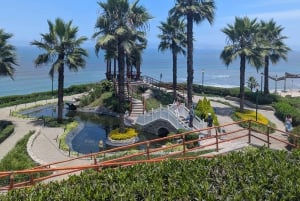 Passeio de bicicleta Miraflores Barranco Huaca Pucllana