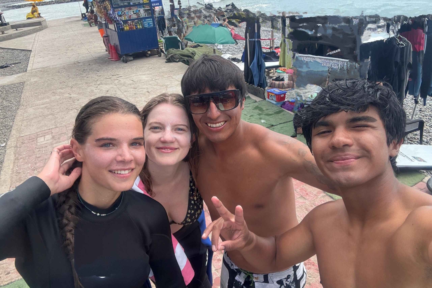 Clase de surf económica - Todo el equipo incluido