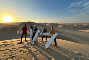 Buggy-tur i Huacachina-ørkenen, solnedgang og sandboarding