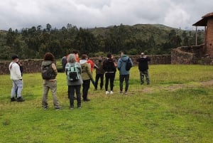 Ônibus Puno Cusco com almoço buffet