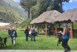 Ônibus Puno Cusco com almoço buffet