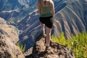 Cabanaconde: a charming 2.5-hour horseback ride in the Colca Canyon