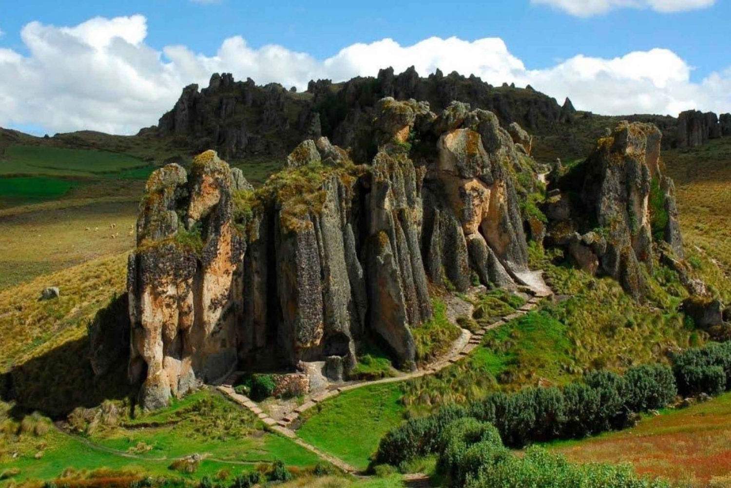 Cajamarca: Tutustu Cumbemayon arkeologiseen kompleksiin