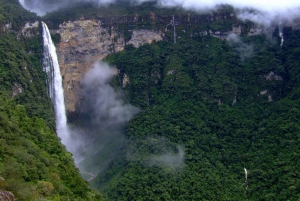 Chachapoyas: 2-Day Gocta Waterfalls and Kuelap Fortress Tour