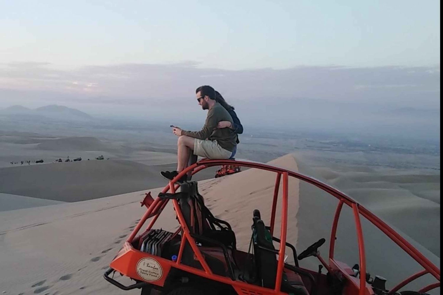 TOUR DELLA CITTÀ ICA-HUACACHINA+BUGGIES IN AUTO PRIVATA DA PARACAS