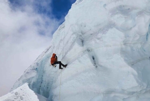 Climbing Ausangate in 6 Days Adventure Tour