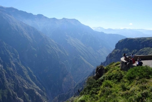 COLCA: A day trip + hike over the canyon
