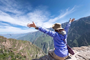 Ab Arequipa: 2-tägige Colca Canyon Trekking Tour