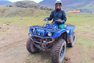 Ausflug zum farbenfrohen Berg mit dem Quad – Führung auf Portugiesisch