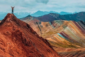 Colorful mountain tour Palcoyo | Cusco