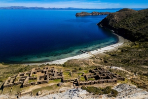 Copacabana: Sun and Moon Island Adventure with Trout Lunch