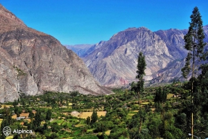 Cotahuasi: 2-Day Canyon Tour with Hot Springs & Waterfall