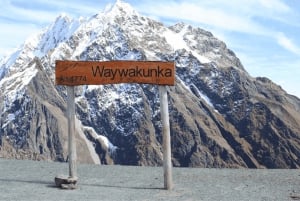 Fra Aguas Calientes: Machu Picchu-billet, bus og guide