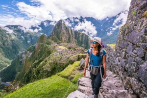 Cusco: 2-Day Machu Picchu Tour: Explore an Affordable Travel