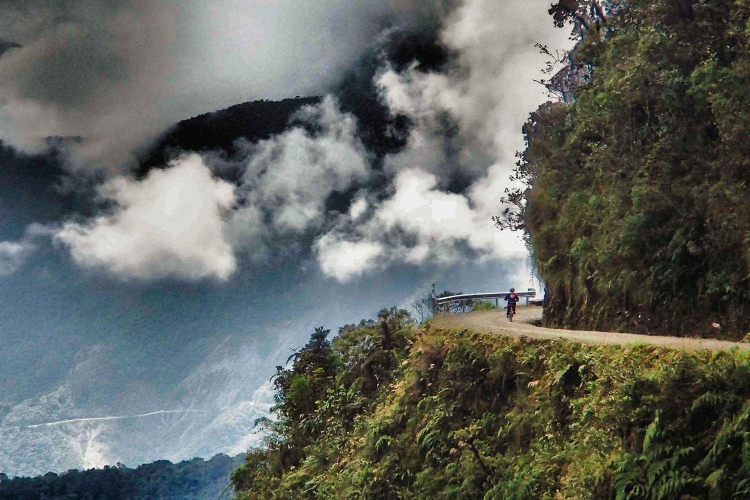 Cusco: 3-Day Sacred Valley, Rainbow Mountain & Rafting