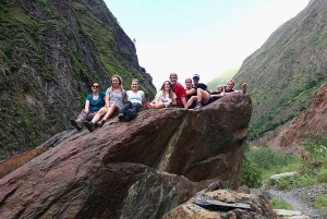 Cusco: 3-Day Sacred Valley, Rainbow Mountain & Rafting