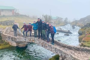 Cusco: trilha de 4 dias em Lares até Machu Picchu com trem panorâmico