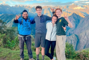 Cusco: 5-Day Salkantay Trek to Machu Picchu with Tickets