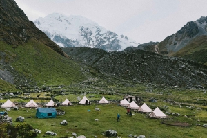 Cusco: 5-Day Salkantay Trek to Machu Picchu with Tickets