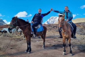 Cusco: 7 Lagoons of Ausangate Hiking Day Trip |with Lunch|