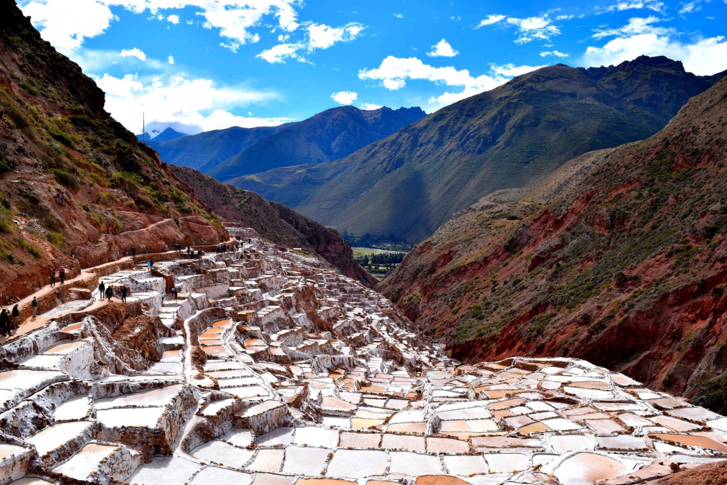 Cusco: 8 Day Machu Picchu and Puno Southern Treasures Tour
