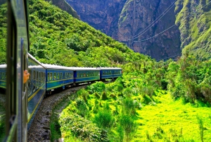 Cusco: 8 Day Machu Picchu and Puno Southern Treasures Tour