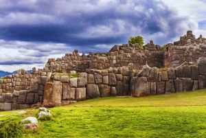 Cusco: Animal Sanctuary, Empanada Workshop, & City Tour