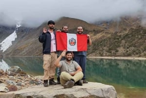 Cusco: City Tour and Humantay Lagoon 2-Day Trip