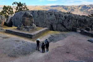 クスコ：市内観光 | 4 つの遺跡を巡る半日ツアー