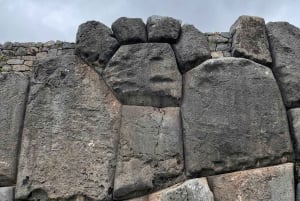 Cusco : City tour de 4 ruínas e Templo do Sol