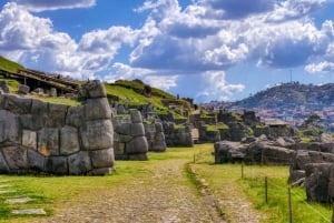 Cusco: City Tour with Sacsayhuamán, Qenqo & Pucapucara